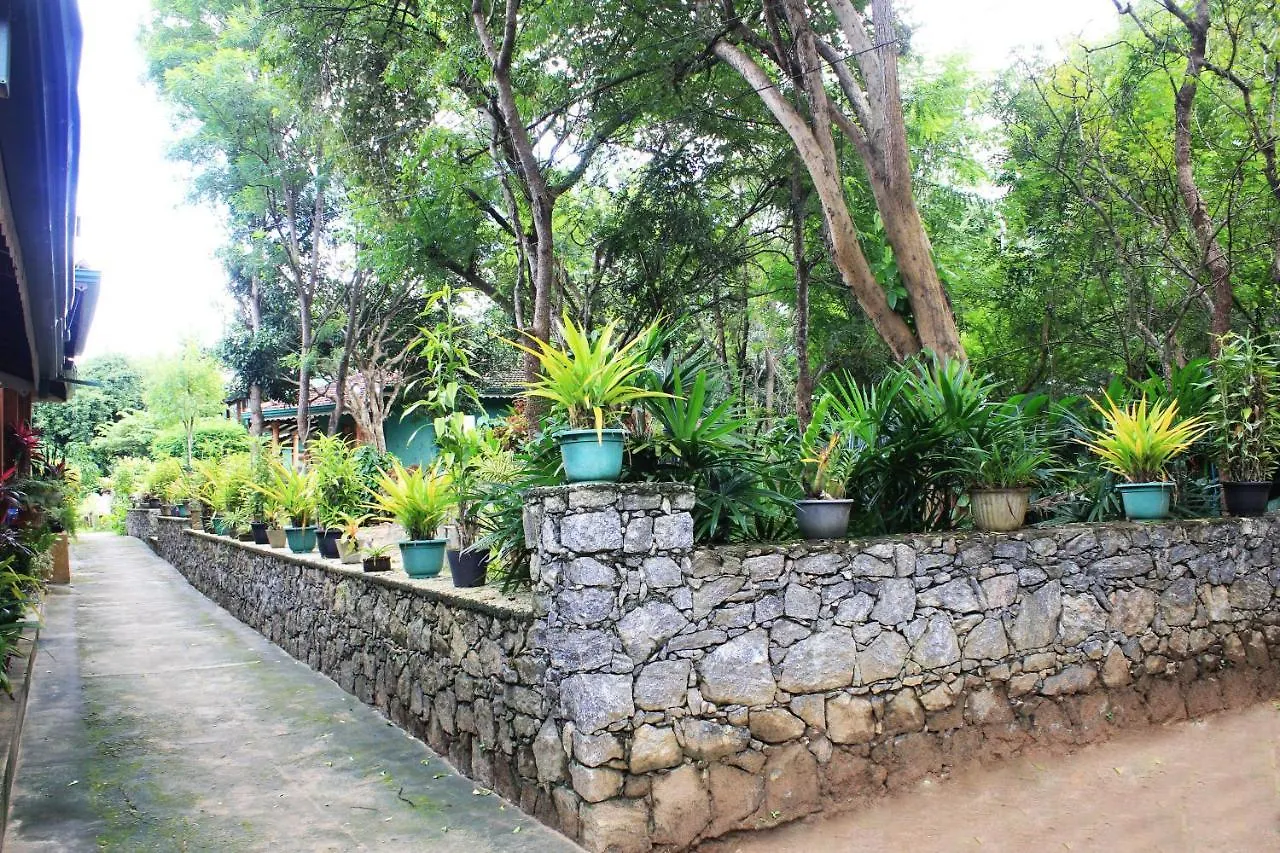 Sigiriya Melrose Villas 0*,